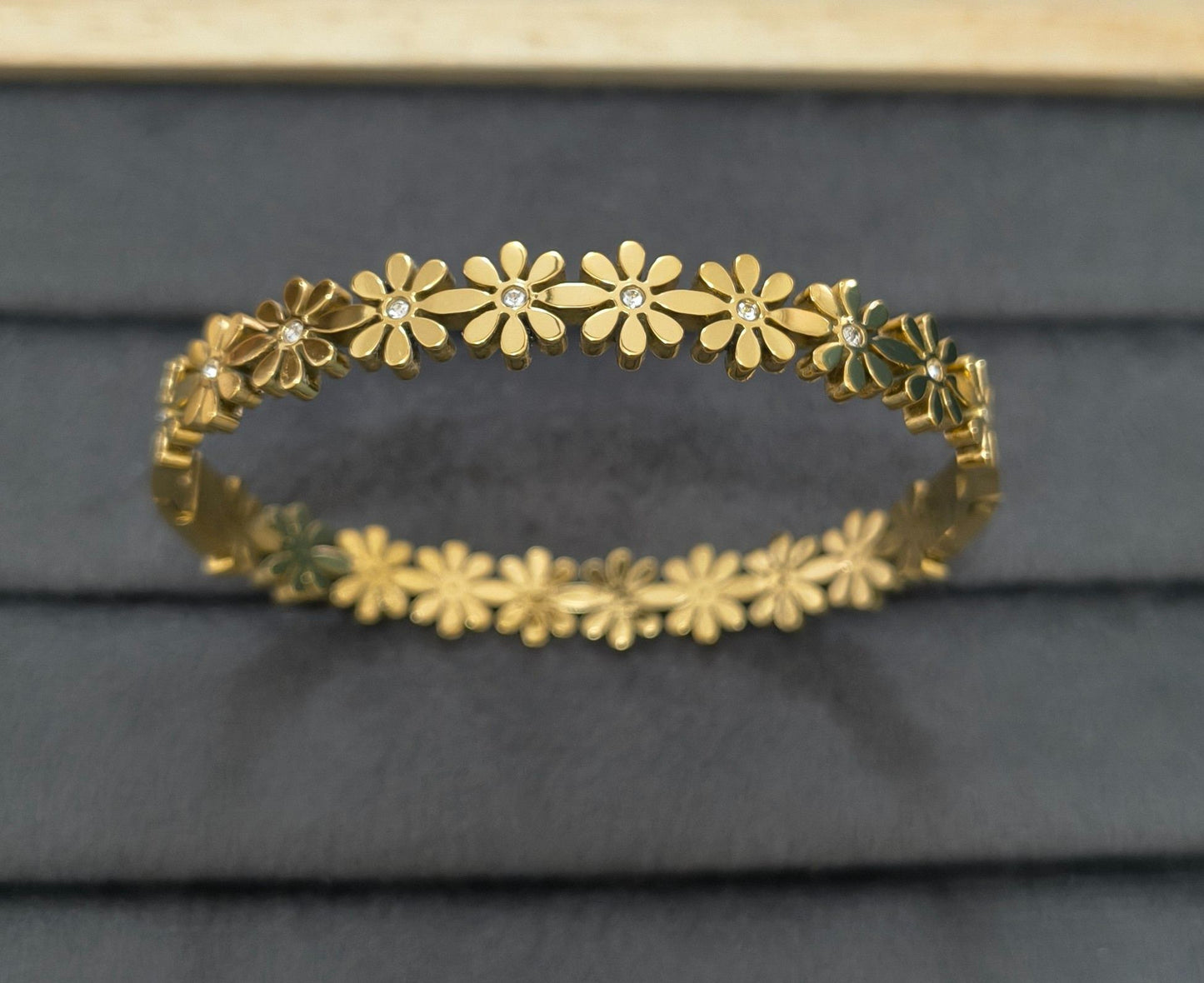 Anti Tarnish Bracelet Floral Stone Allover 18K Gold Plated