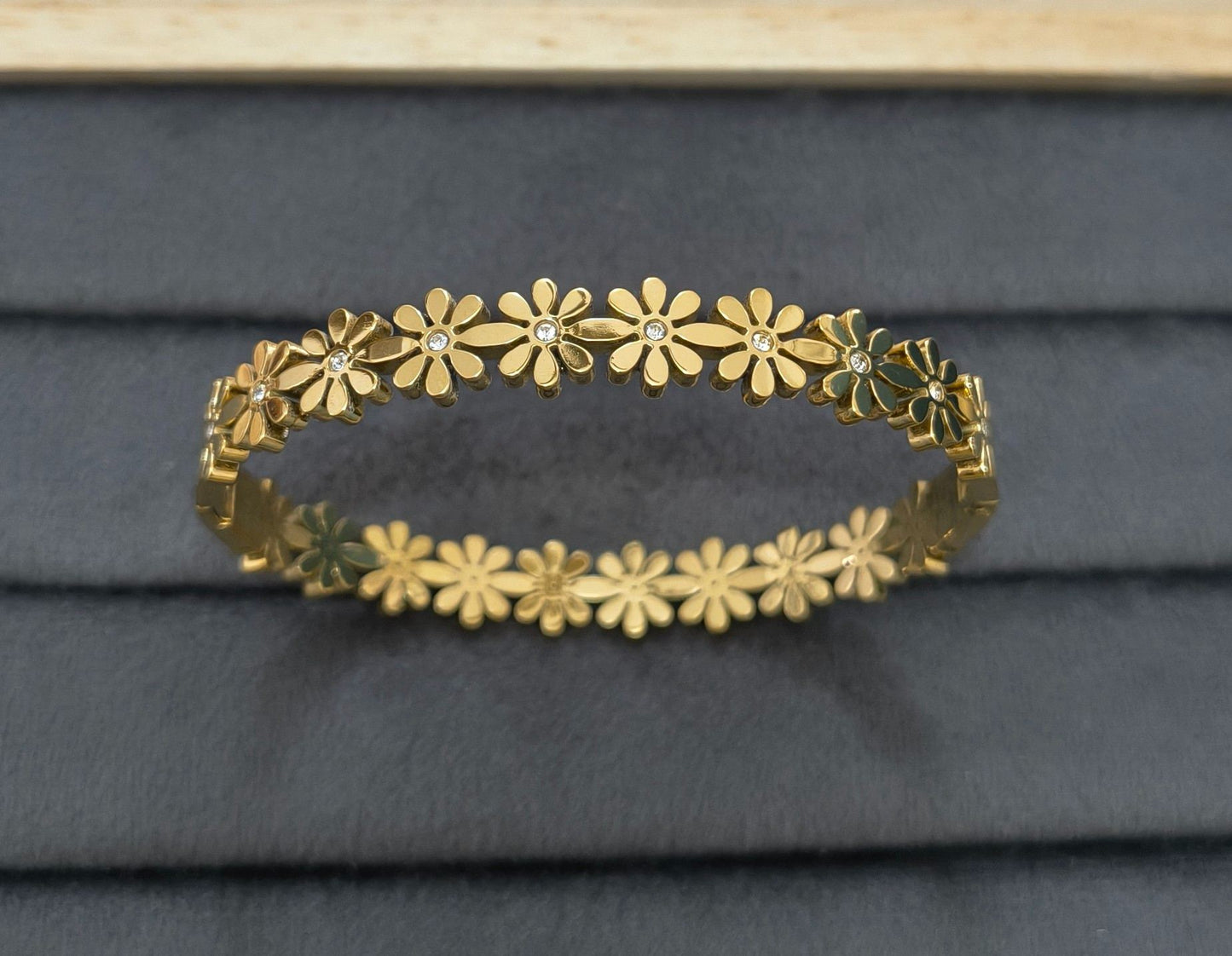 Anti Tarnish Bracelet Floral Stone Allover 18K Gold Plated