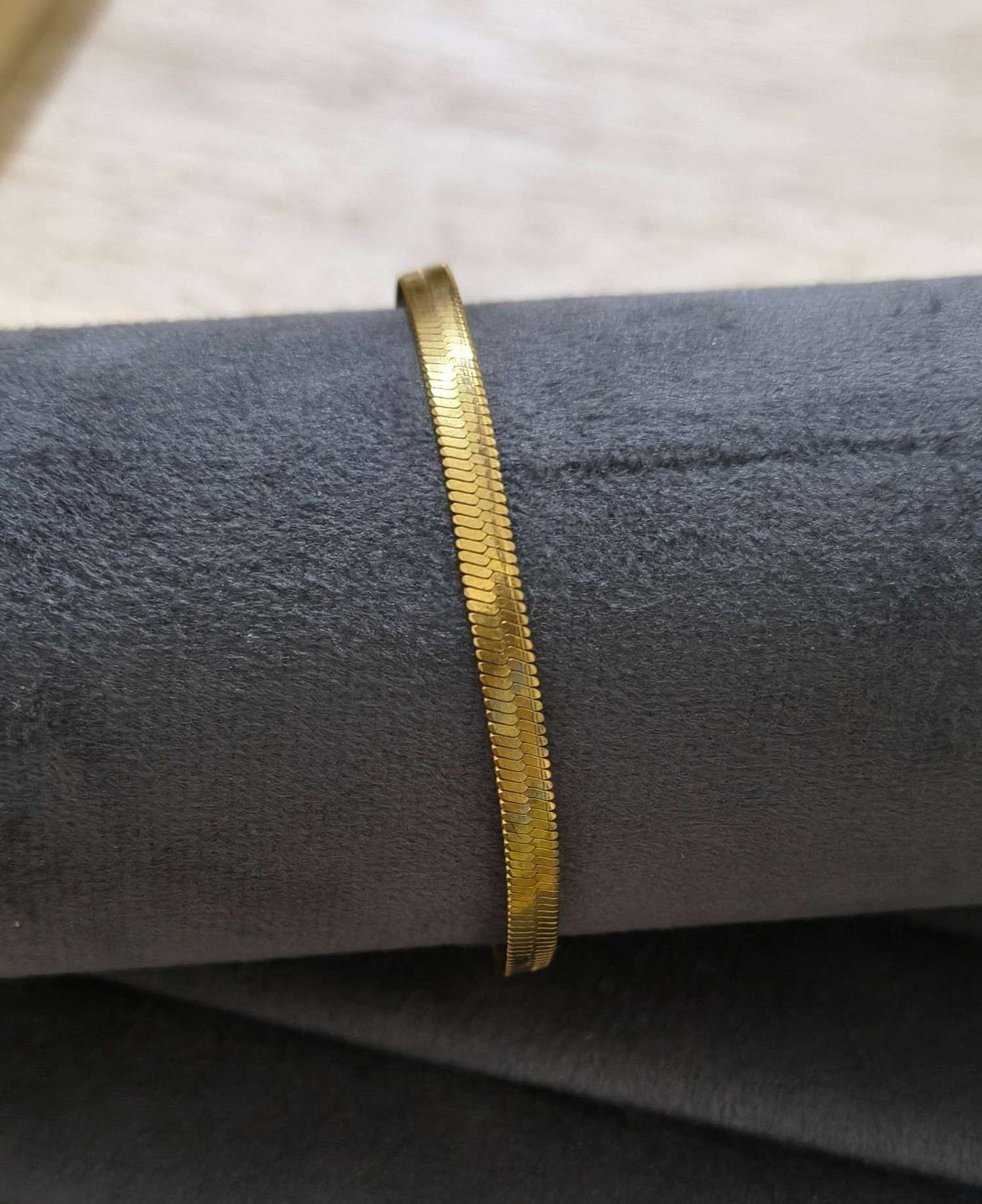 Anti Tarnish Bracelet Golden Snake Chain 18K Gold Plated