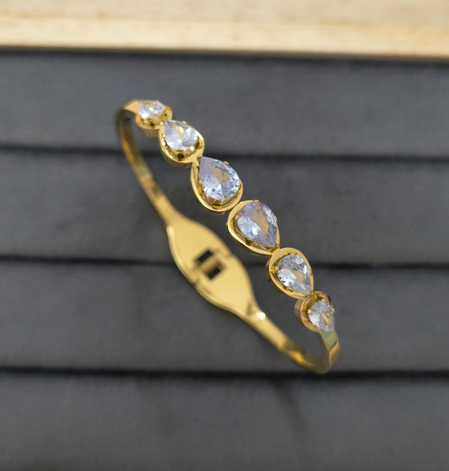 Anti Tarnish Bracelet Layered Stone 18K Gold Plated
