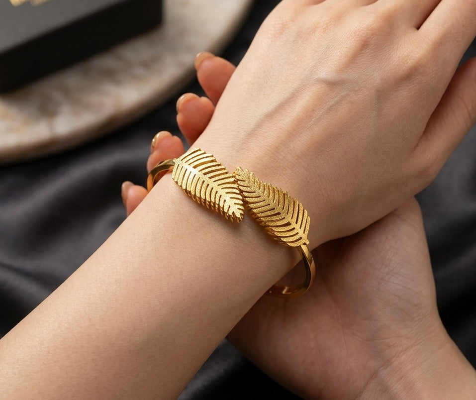 Anti Tarnish Bracelet Leaf Band 18K Gold Plated
