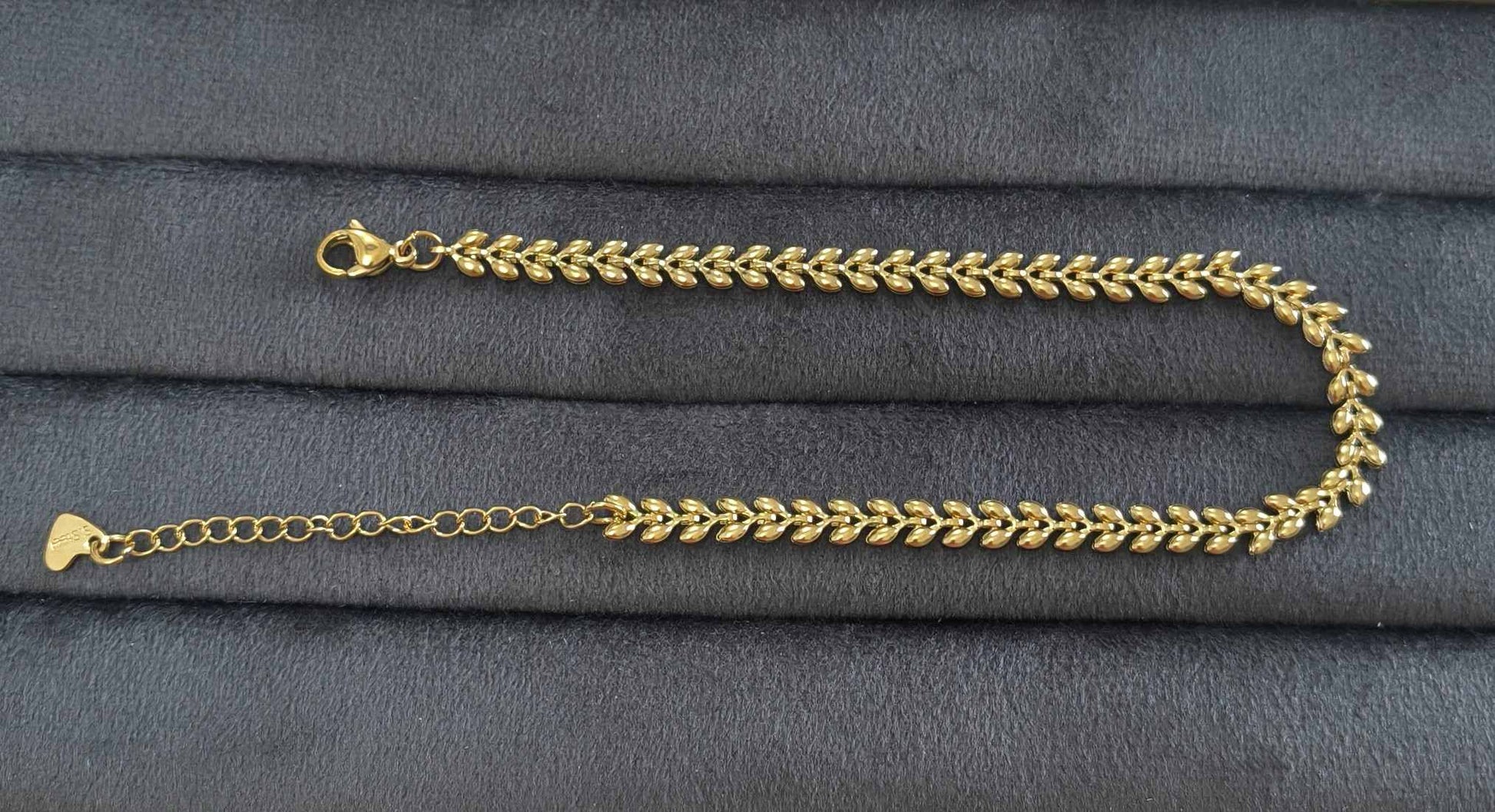 Anti Tarnish Bracelet Leaf Chain 18K Gold Plated