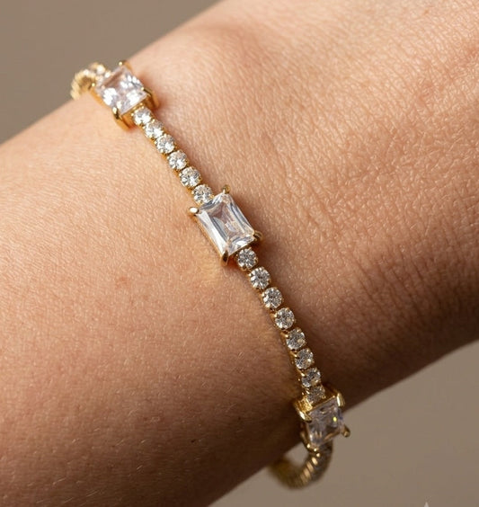 Anti Tarnish Bracelet Shiny Tennis Bracelet 18K Gold Plated