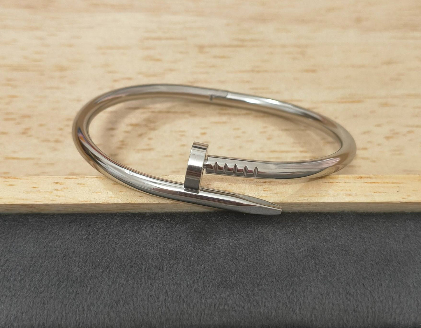 Anti Tarnish Bracelet Silver Nail Design 18K Gold Plated