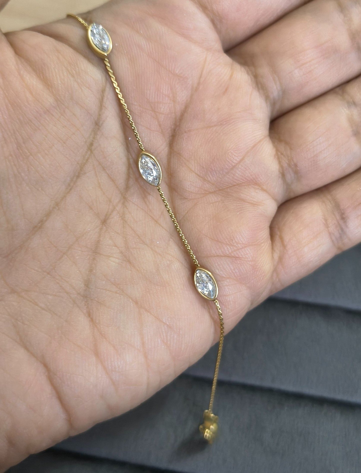 Anti Tarnish Bracelet Solitaire Bracelet 18K Gold Plated