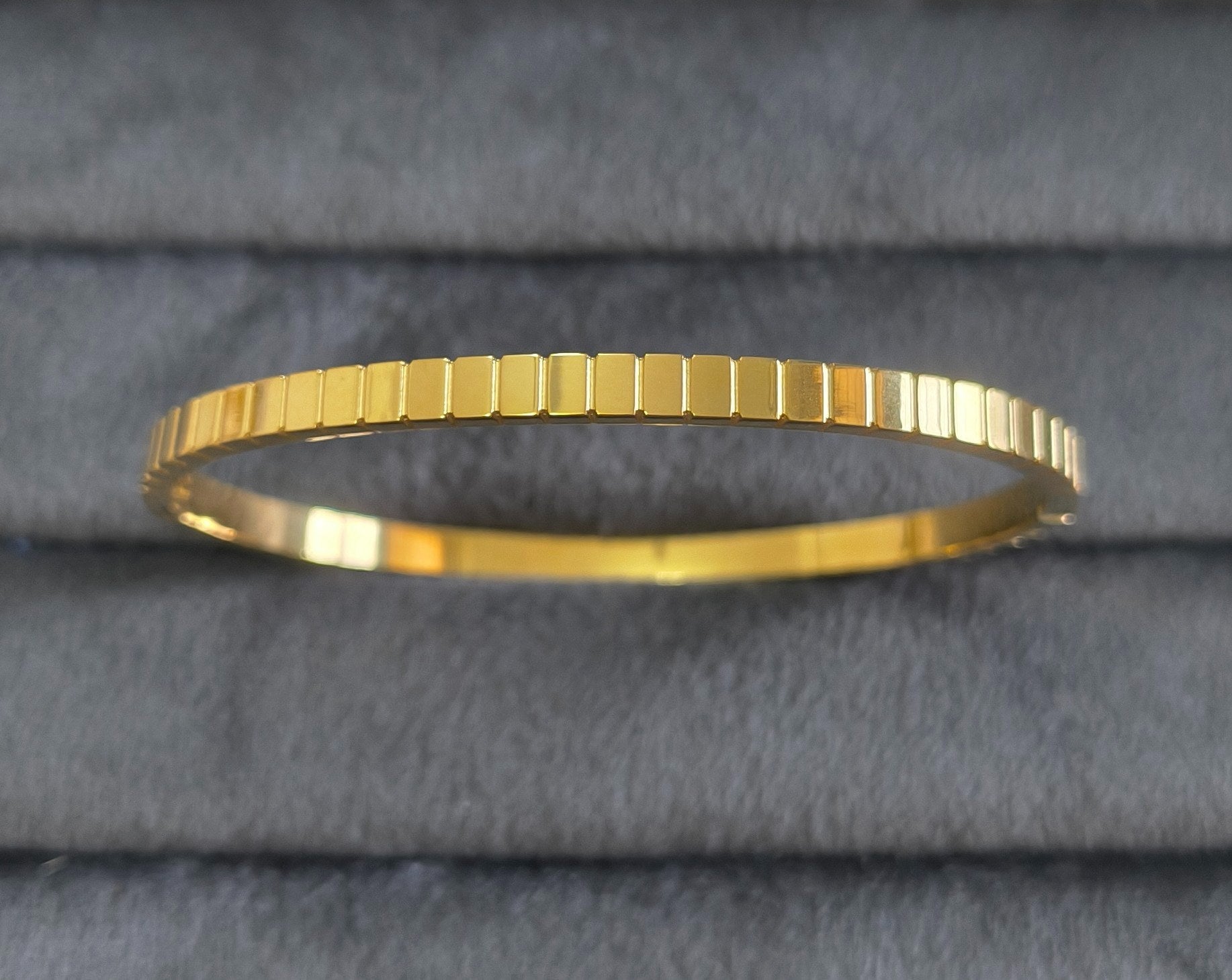 Anti Tarnish Bracelet Square Checks Shape 18K Gold Plated