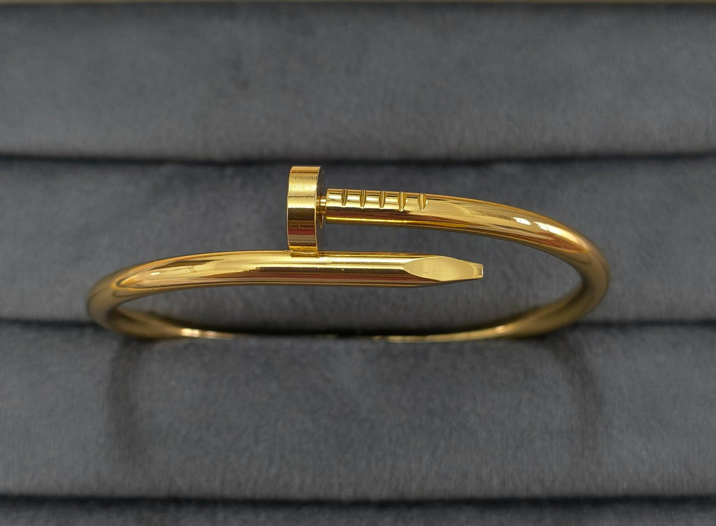 Anti Tarnish Bracelet Trendy Nail Design 18K Gold Plated