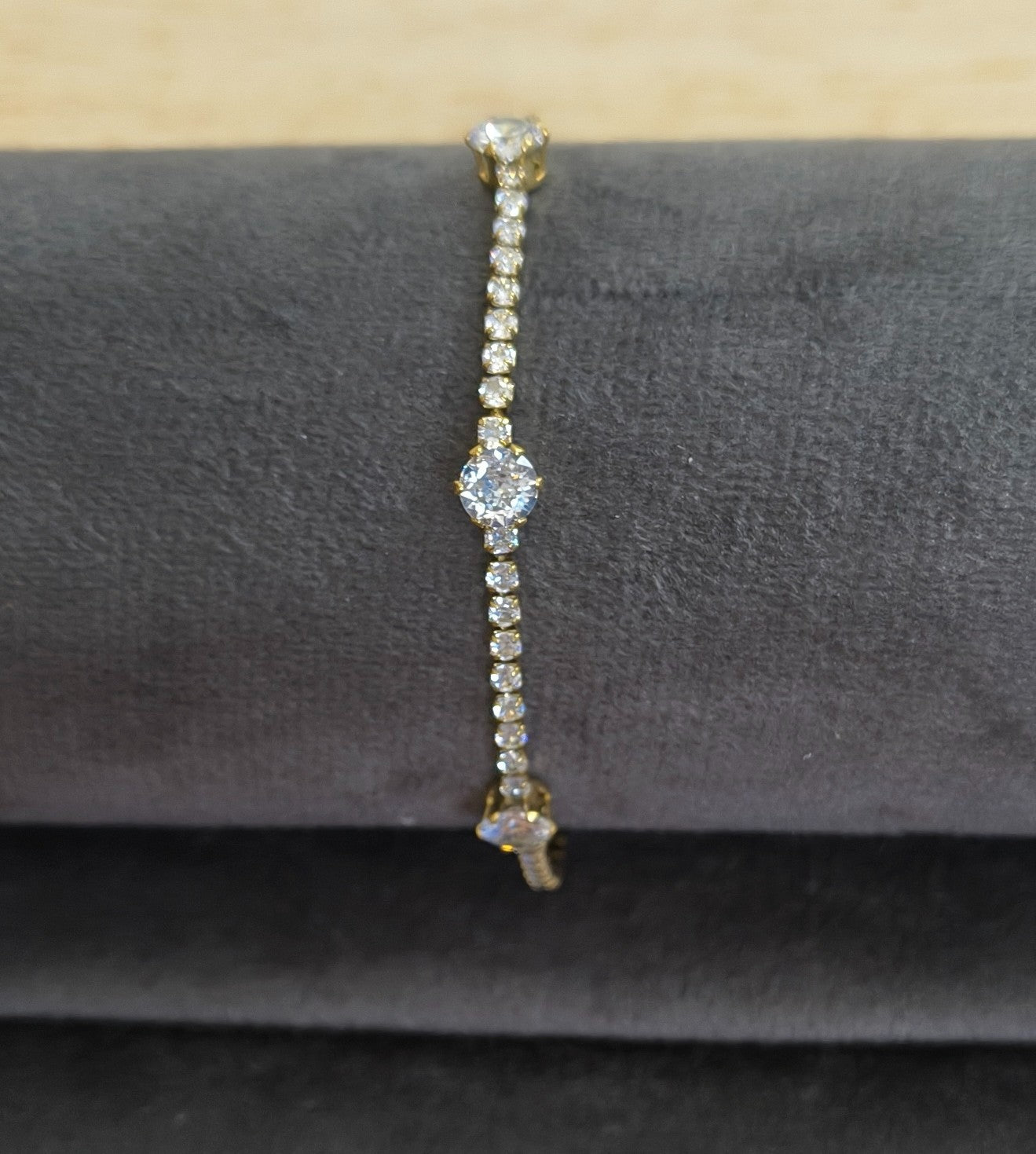 Anti Tarnish Bracelet Trendy Tennis Bracelet 18K Gold Plated