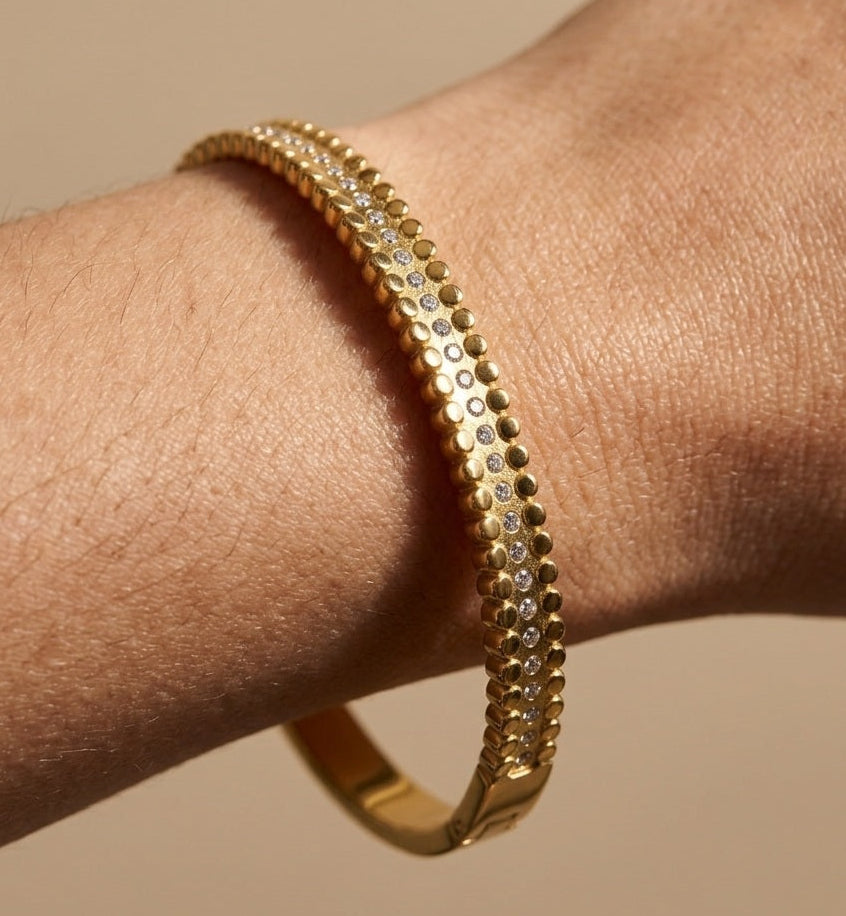 Anti Tarnish Bracelet with Shiny Bead Border 18K Gold Plated