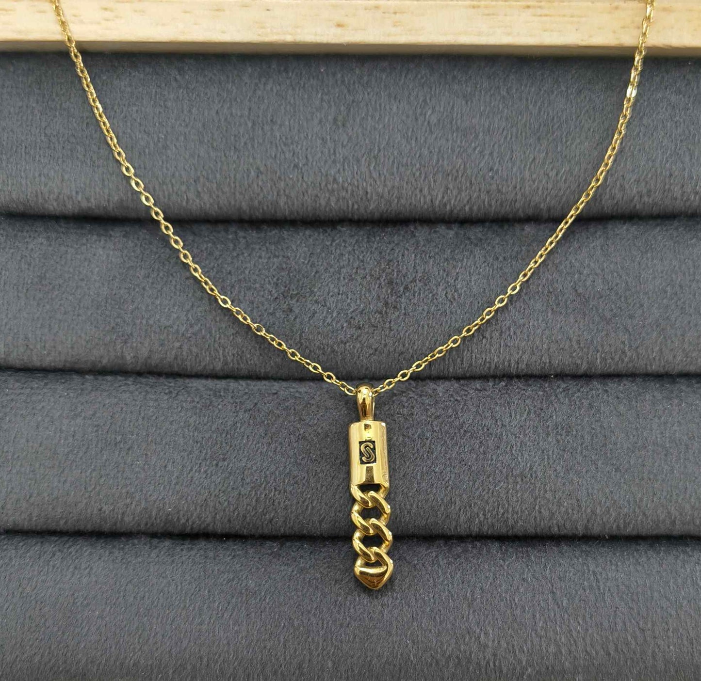 Anti Tarnish Chain Style Pendant Necklace 18K Gold Plated