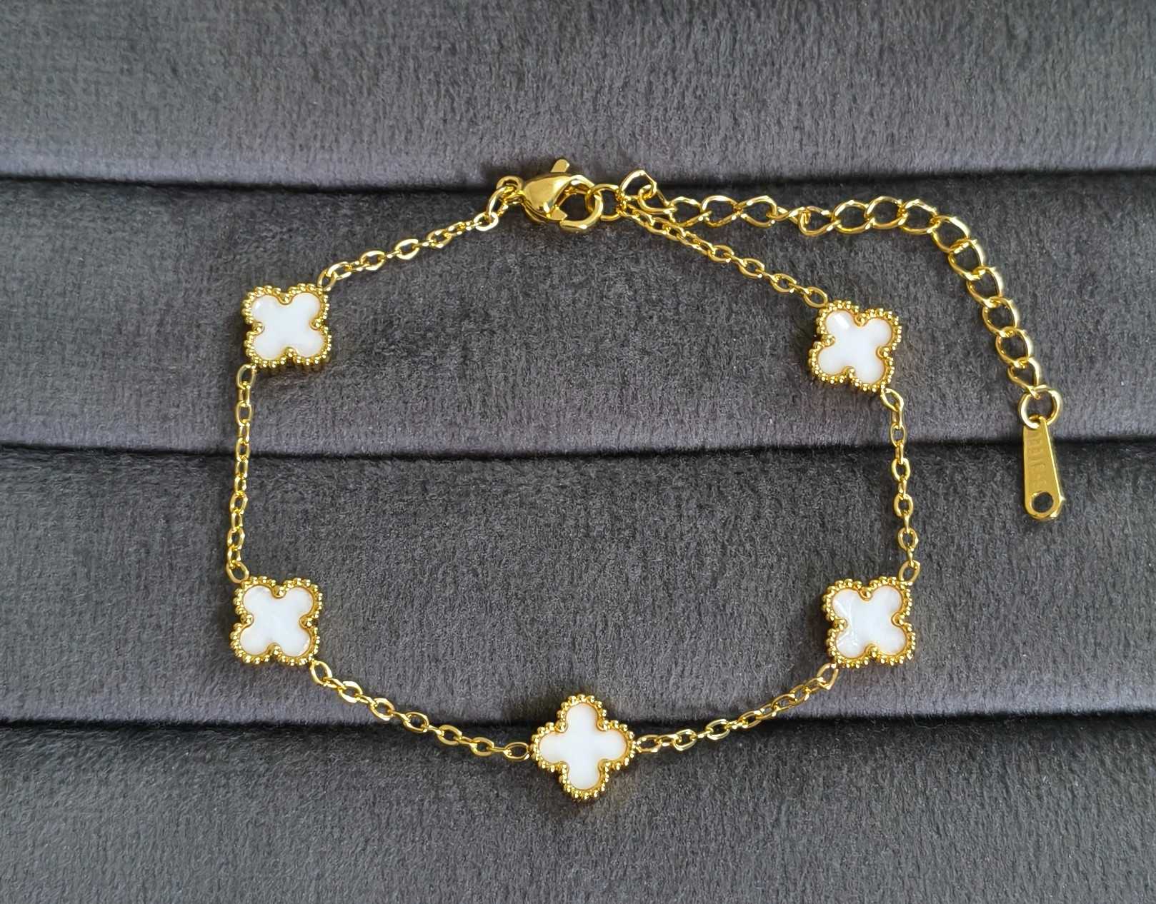 Anti Tarnish Clover Bracelet Dainty Bracelet 18K Gold Plated
