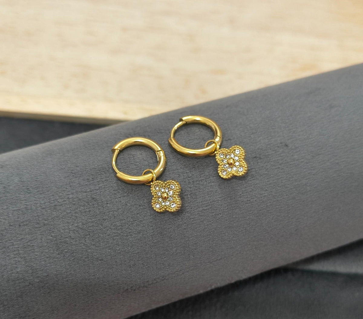 Anti Tarnish Clover Floral Dangler 18K Gold Plated