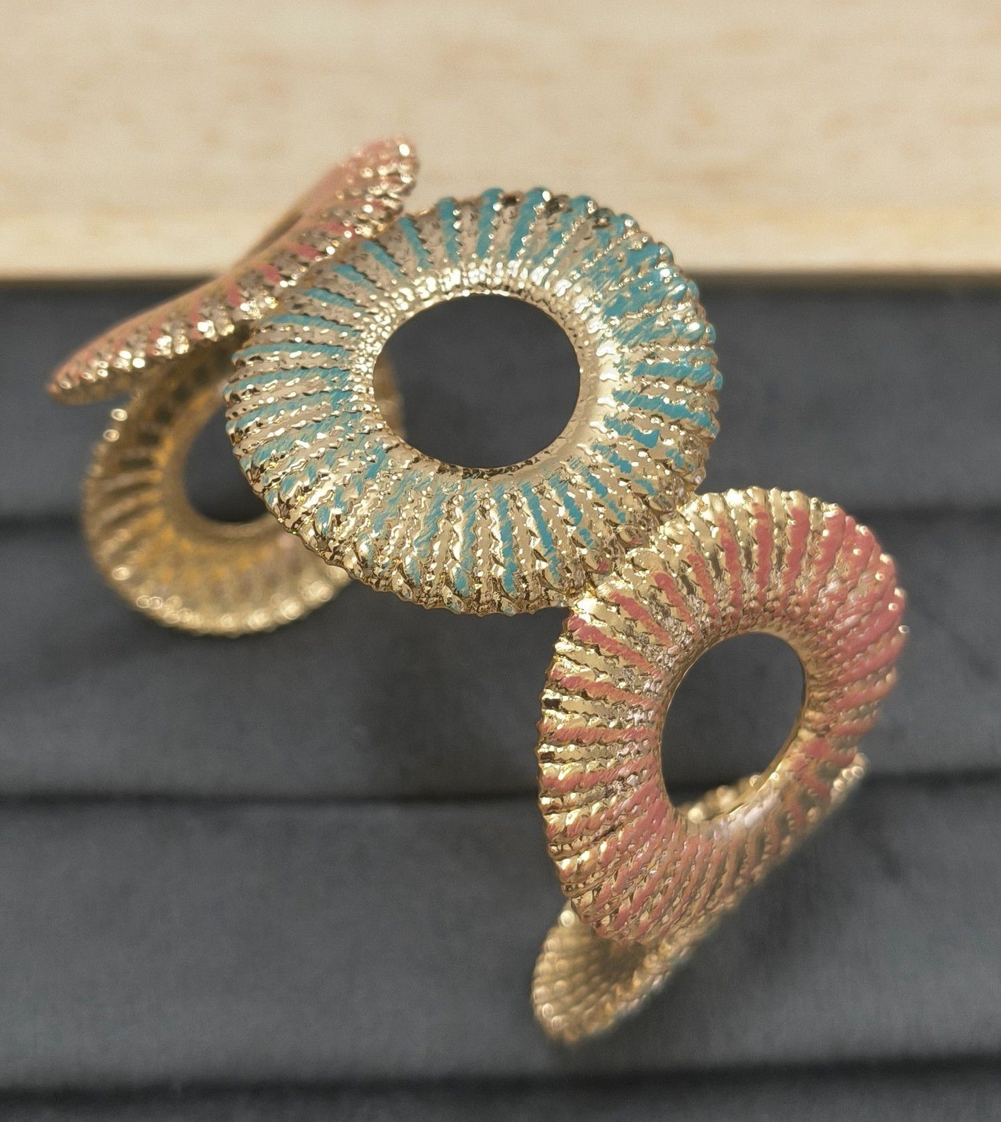 Anti Tarnish Cuff Bracelet Stylish Enamel 18K Gold Plated