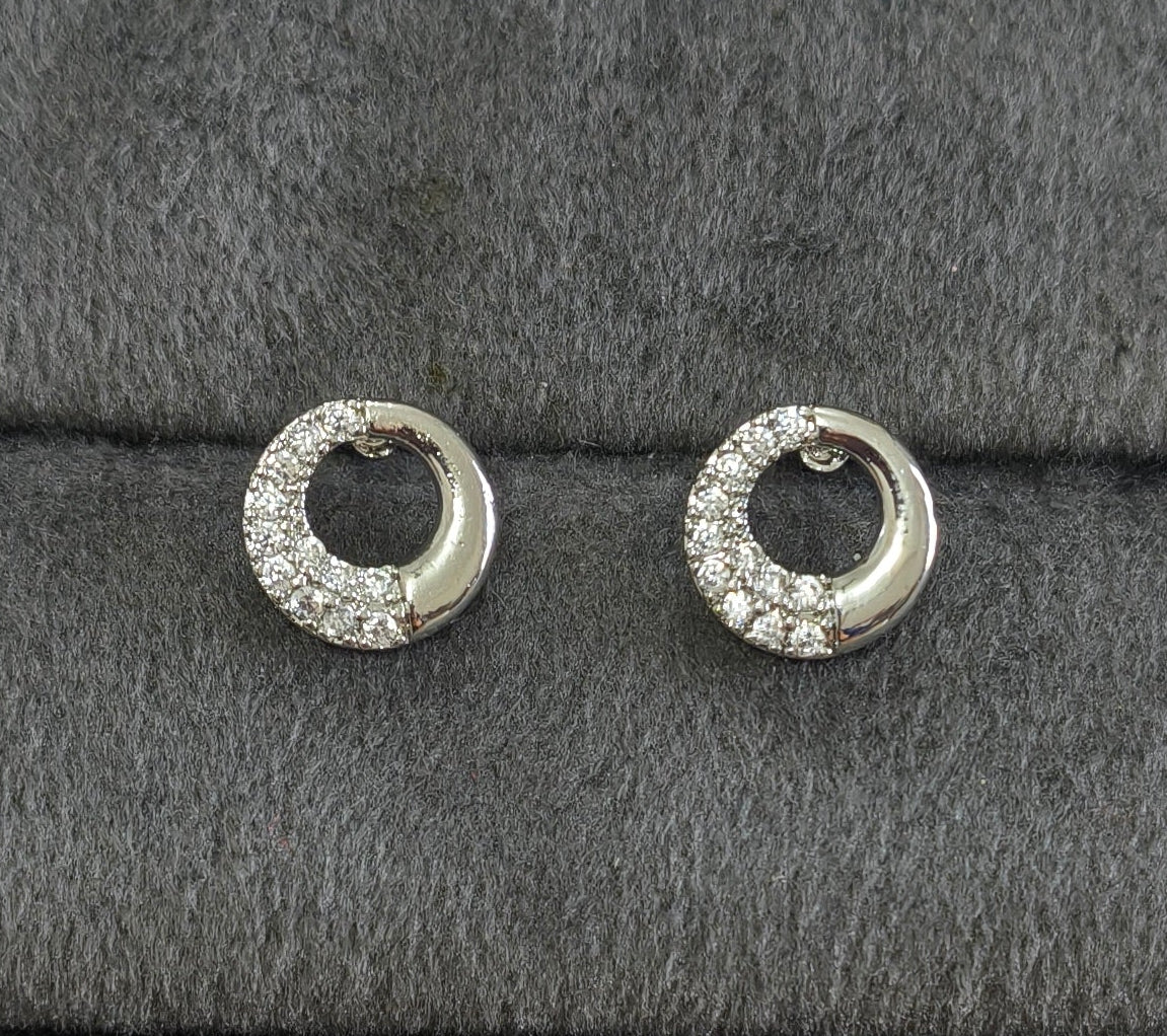 Anti Tarnish Cute Circular Stud Earrings Silver Plated