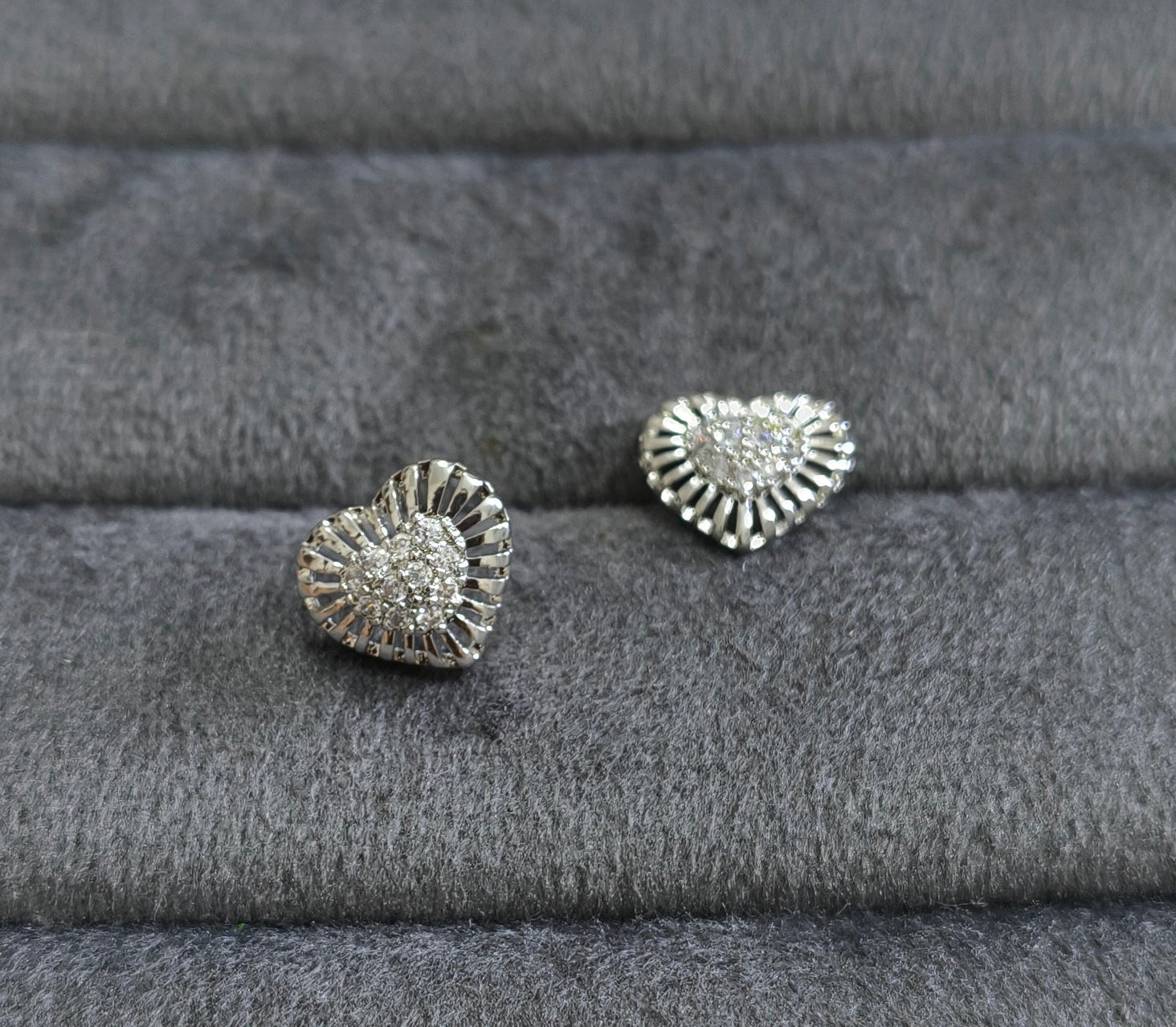 Anti Tarnish Cute Mini Heart Stud Earrings Silver Plated