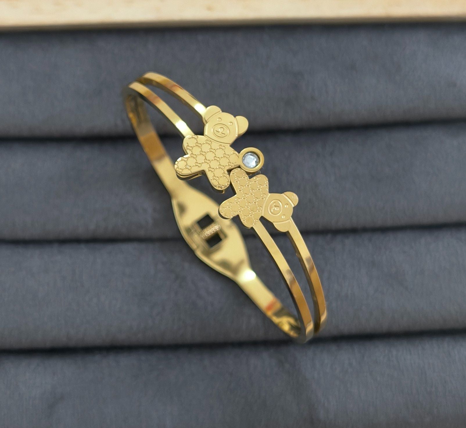 Anti Tarnish Cute Teddy Bear Bracelet 18K Gold Plated