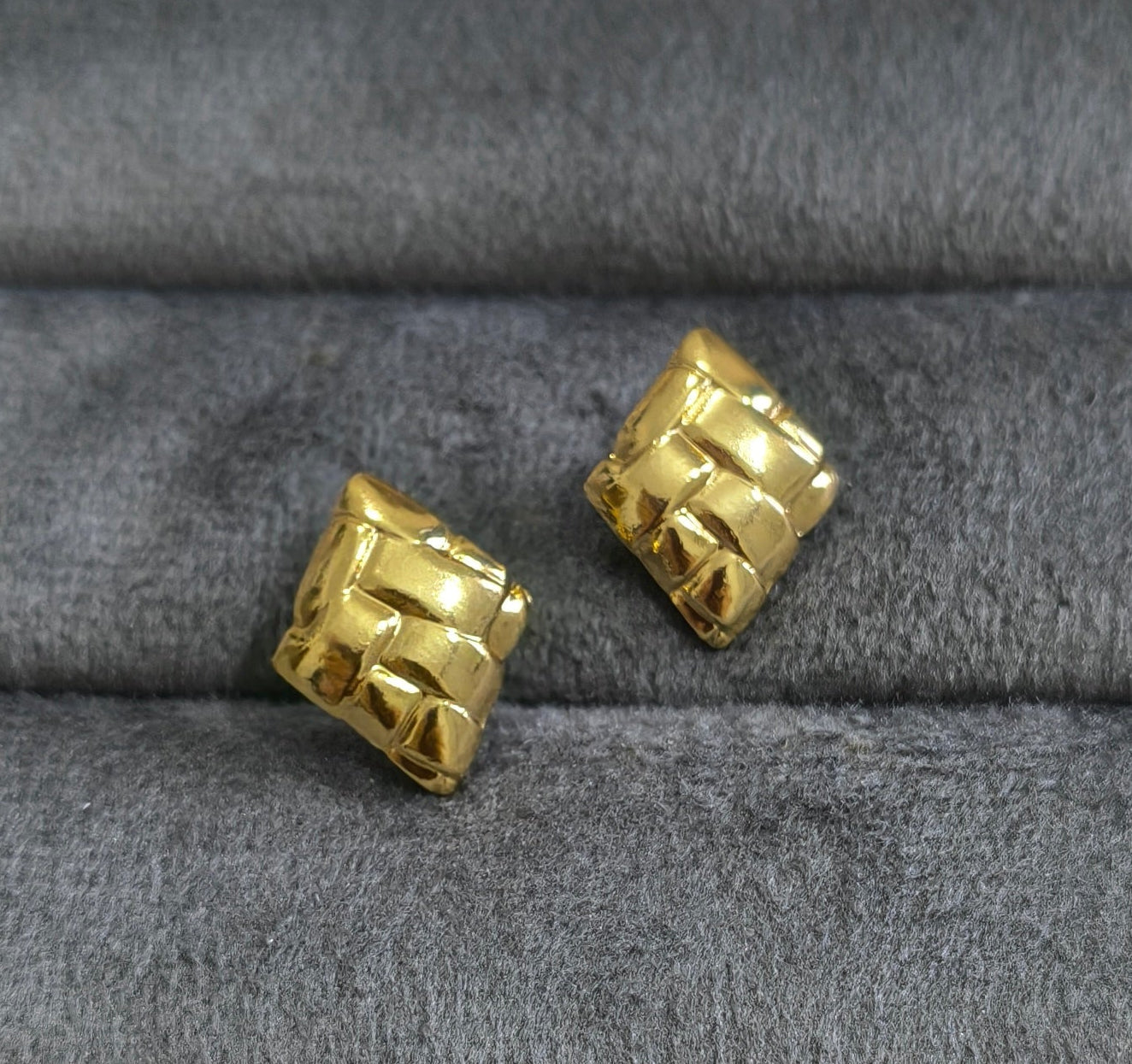 Anti Tarnish Dainty Chic Stud Earrings 18K Gold Plated