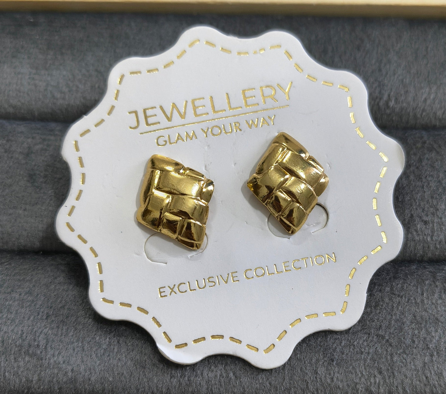 Anti Tarnish Dainty Chic Stud Earrings 18K Gold Plated
