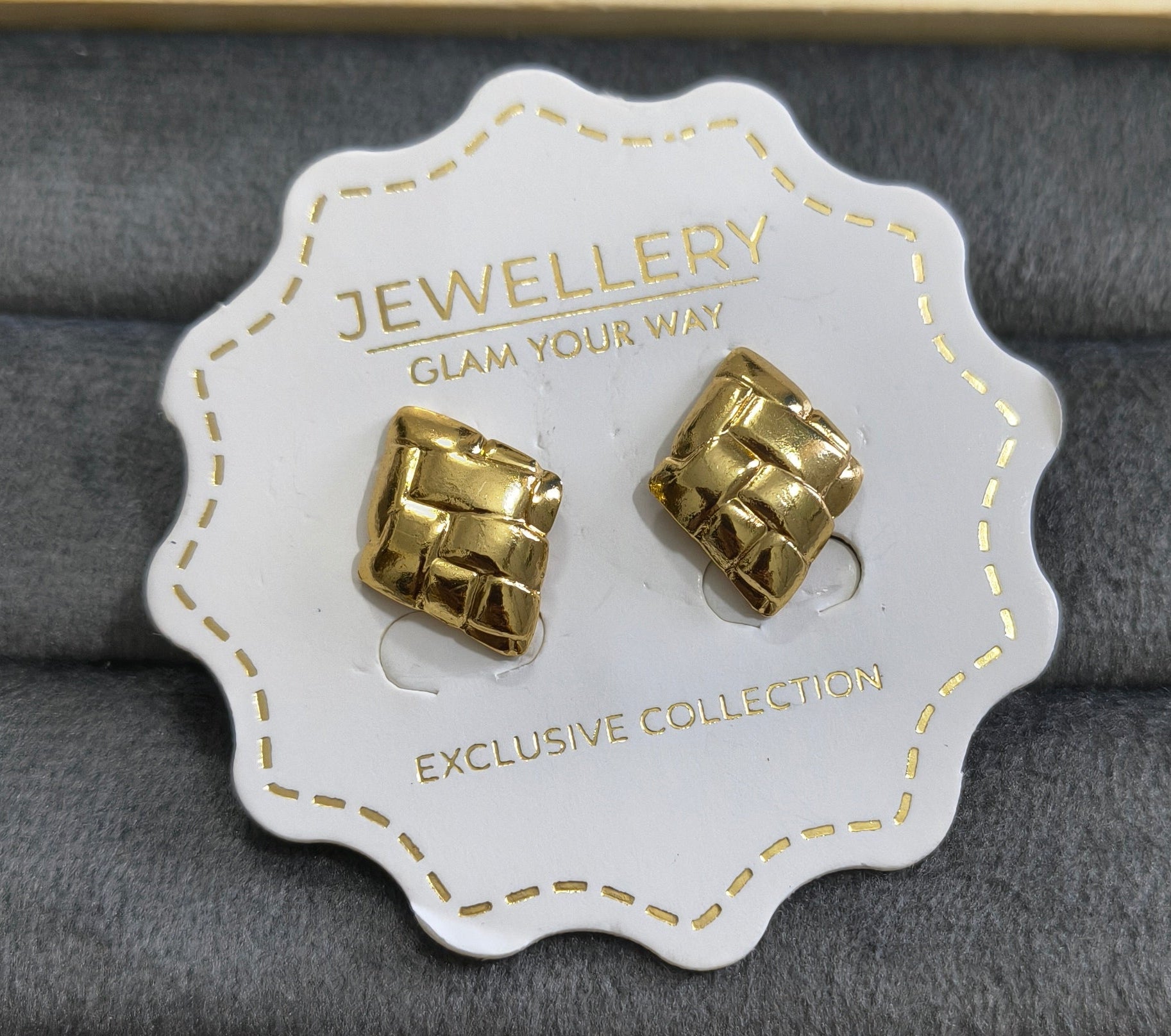 Anti Tarnish Dainty Chic Stud Earrings 18K Gold Plated