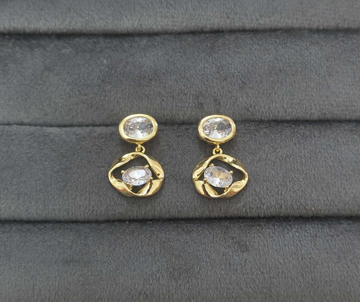 Anti Tarnish Dainty Diamond Dangler Earrings 18K Gold Plated