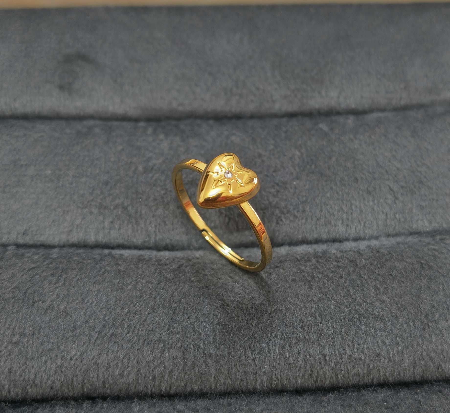 Anti Tarnish Dainty Heart Ring With Diamond 18K Gold Plated