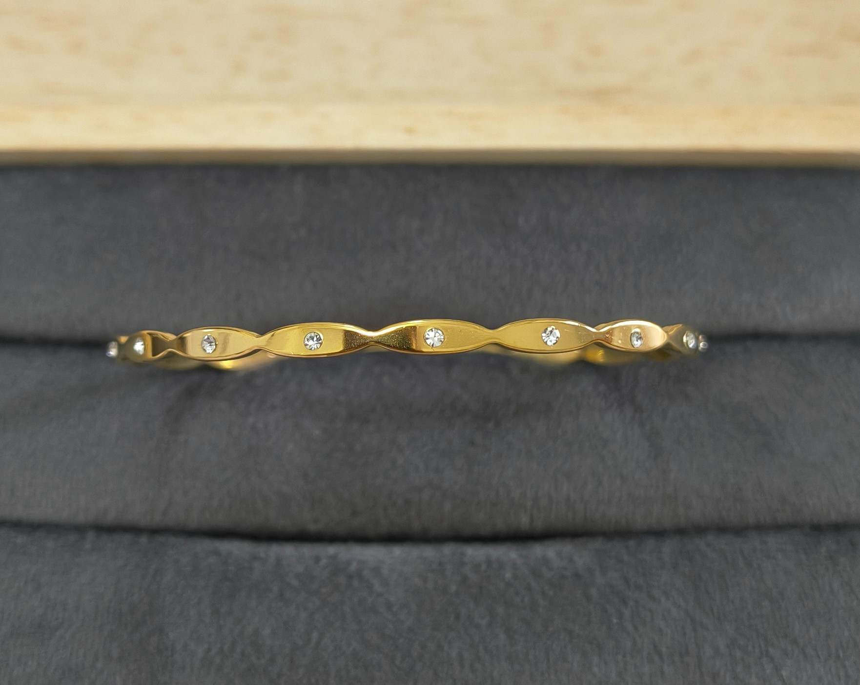 Anti Tarnish Dainty Stone Bangle Bracelet 18K Gold Plated