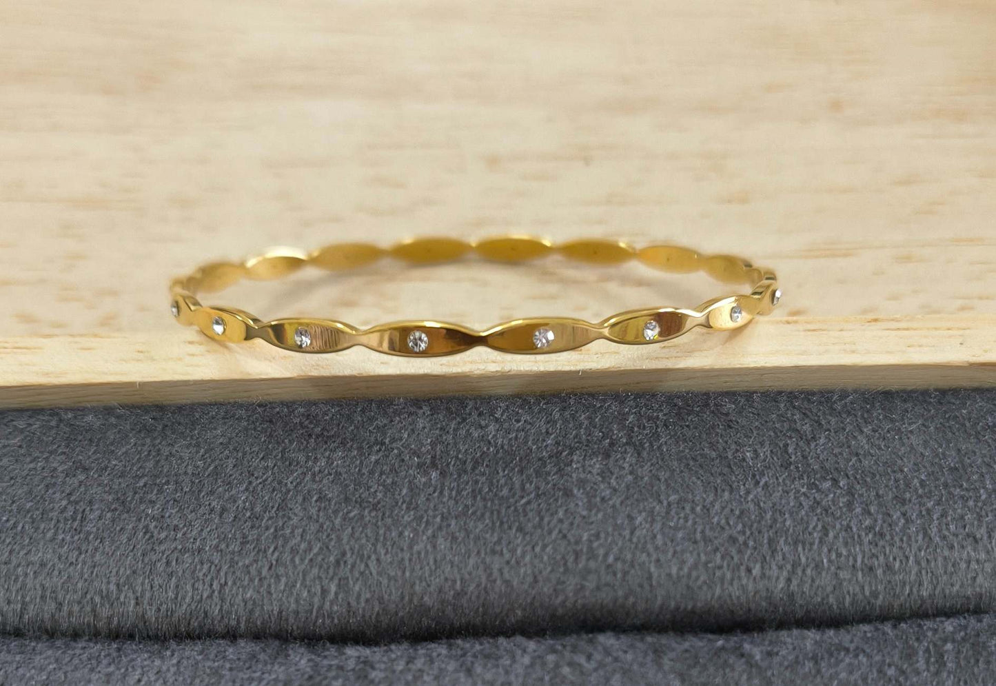 Anti Tarnish Dainty Stone Bangle Bracelet 18K Gold Plated