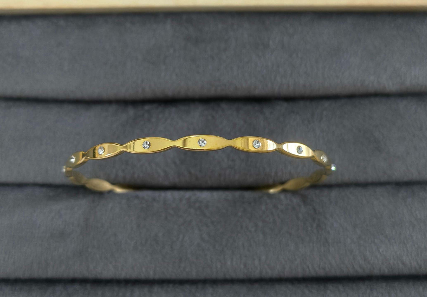 Anti Tarnish Dainty Stone Bangle Bracelet 18K Gold Plated