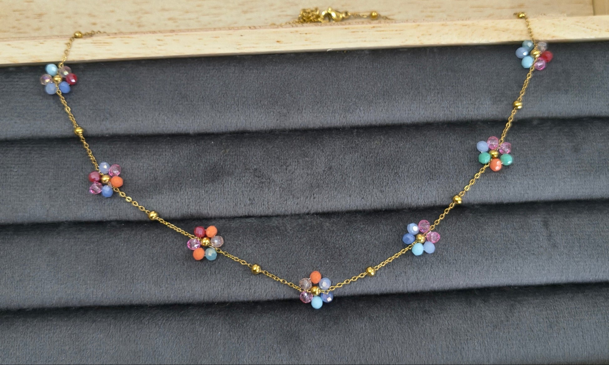 Anti Tarnish Daisy Multicolor Floral Necklace 18K Gold Plated