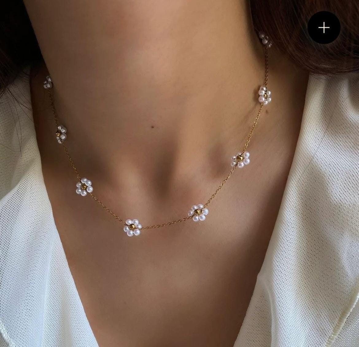 Anti Tarnish Daisy Pearl Necklace 18K Gold Plated