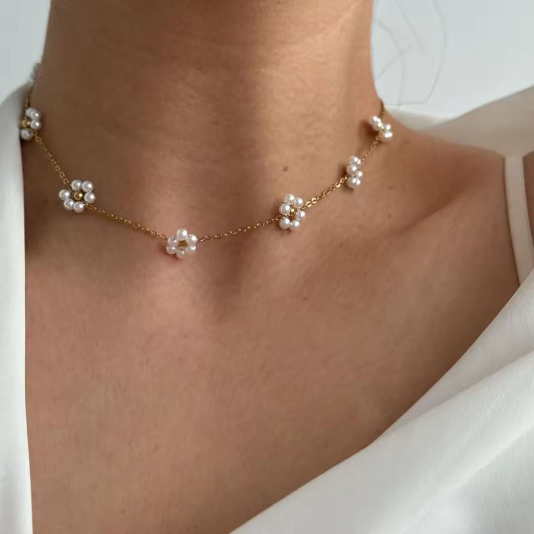 Anti Tarnish Daisy Pearl Necklace 18K Gold Plated