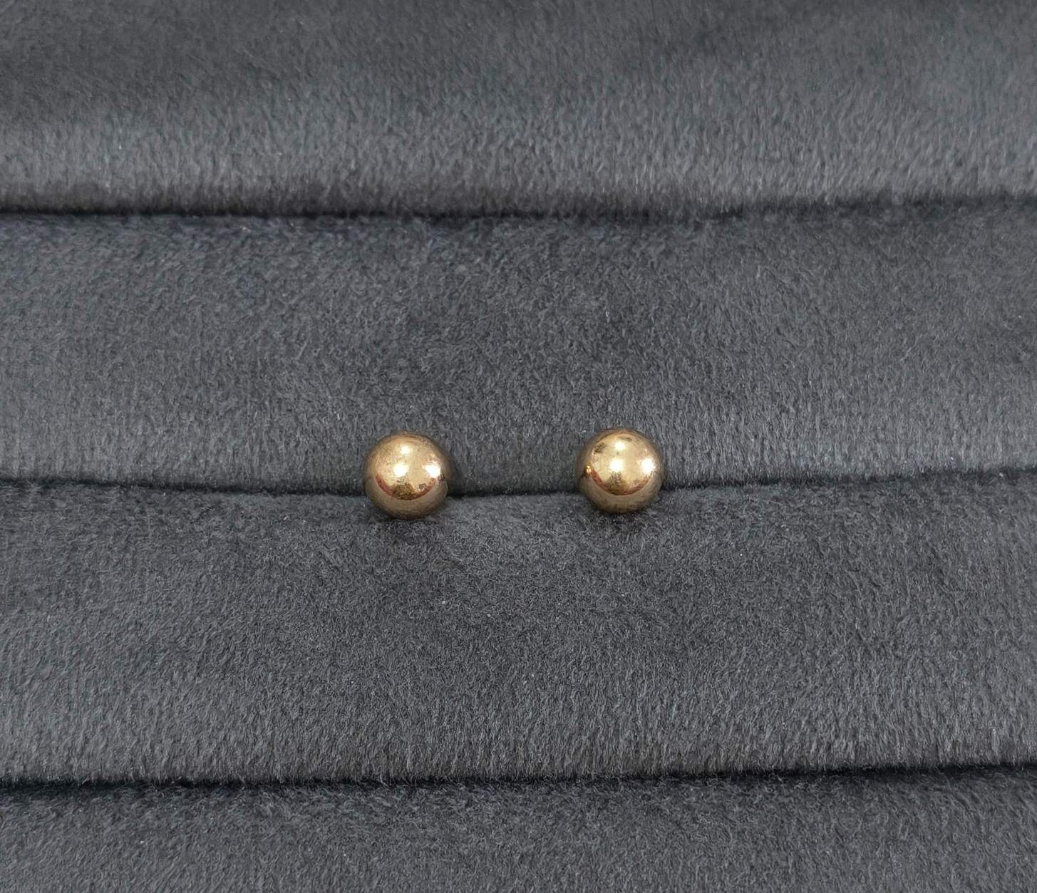 Anti Tarnish Dazzling Ball Studs 18K Gold Plated