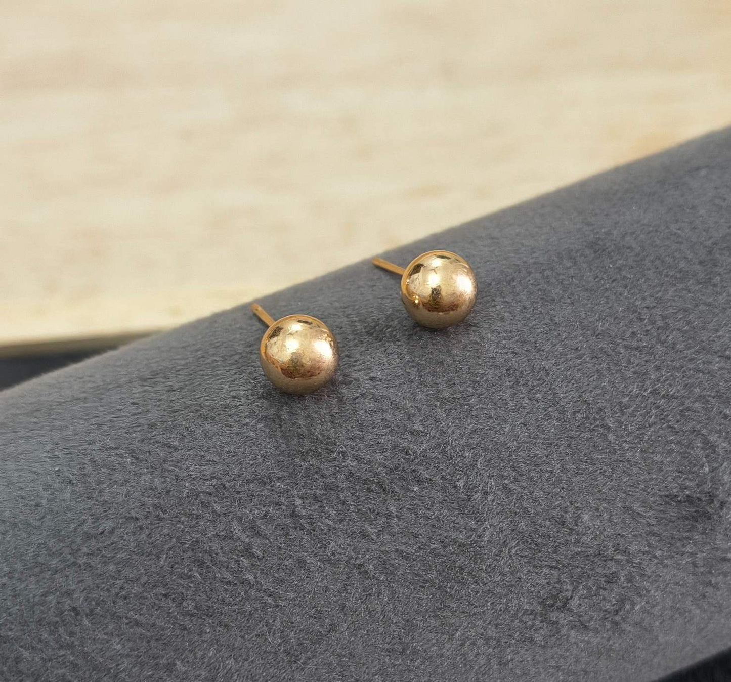 Anti Tarnish Dazzling Ball Studs 18K Gold Plated