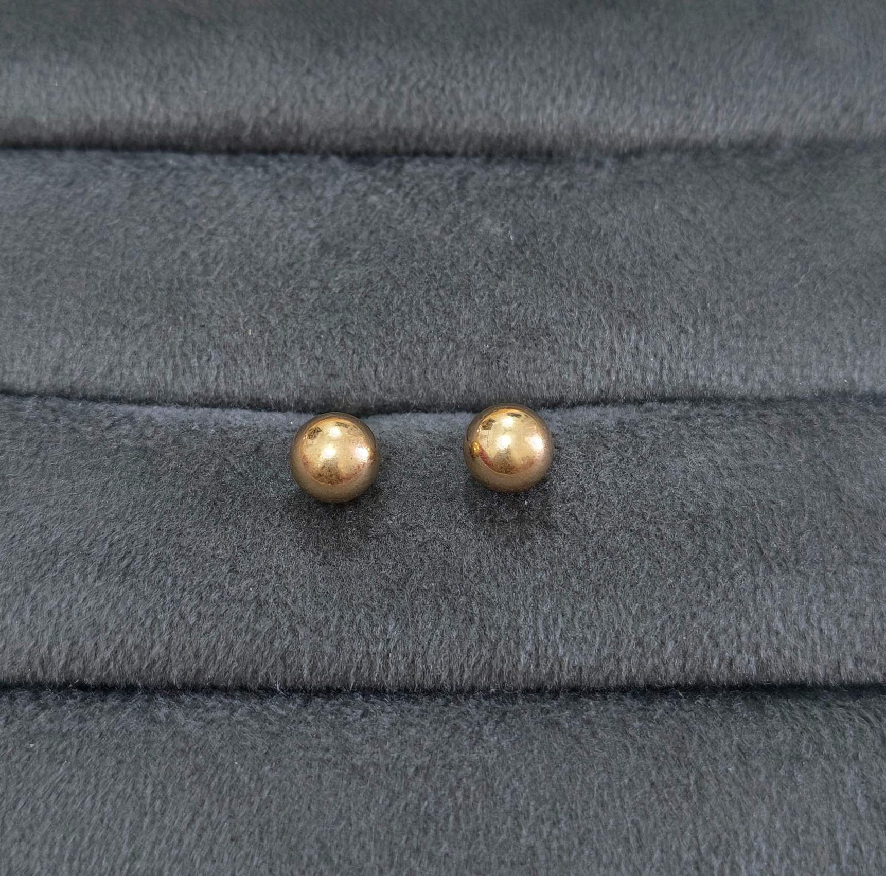 Anti Tarnish Dazzling Ball Studs 18K Gold Plated