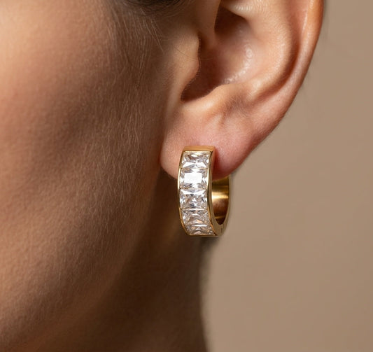Anti Tarnish Dazzling Diamond Hoop Earrings 18K Gold Plated