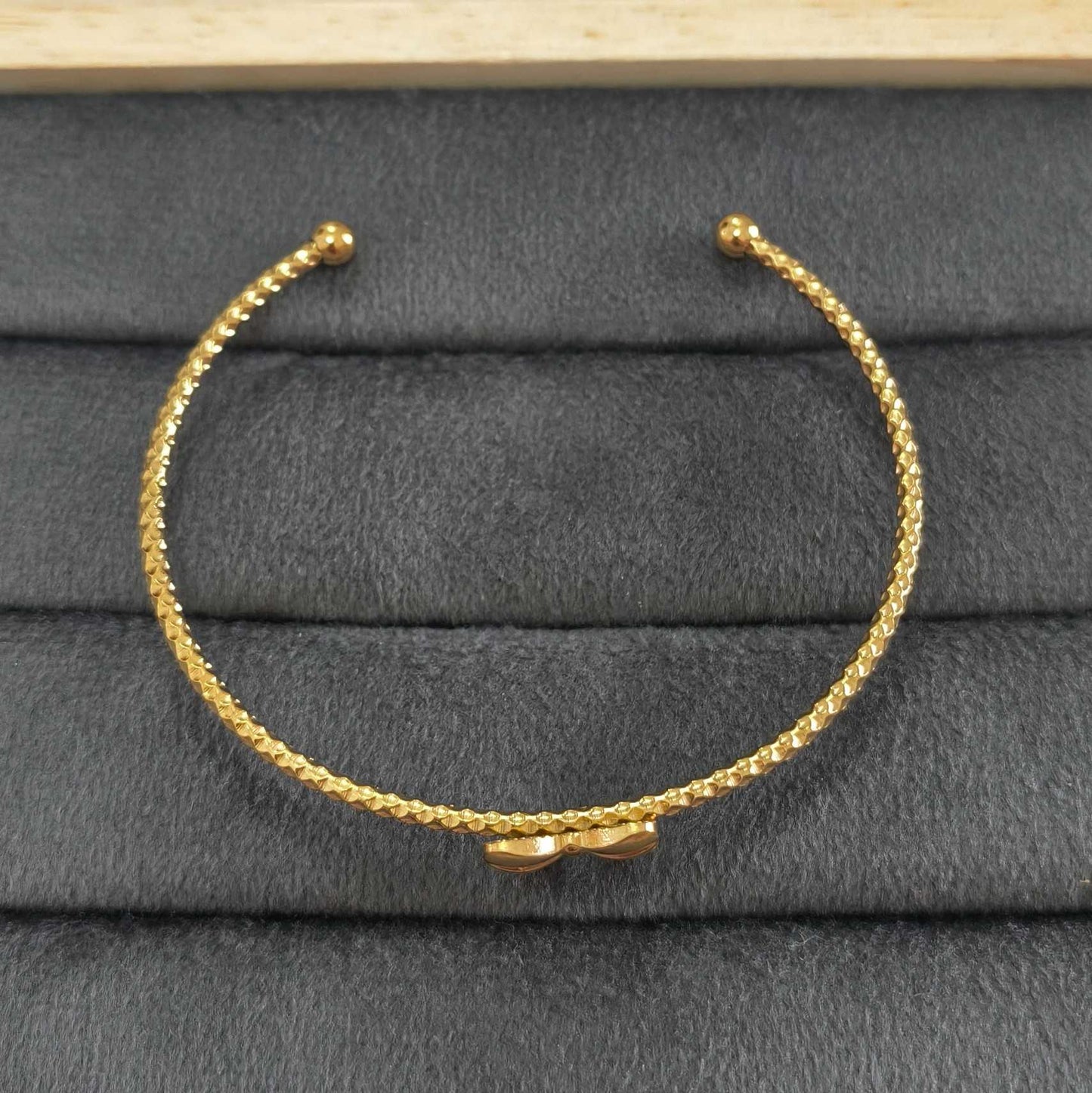 Anti Tarnish Delicate Bow Cuff Bangle 18K Gold Plated