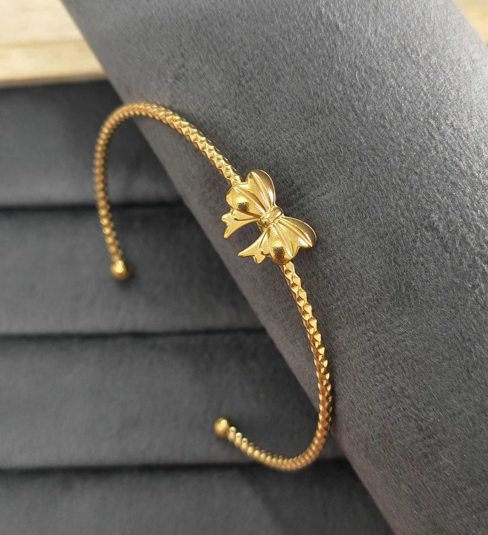 Anti Tarnish Delicate Bow Cuff Bangle 18K Gold Plated