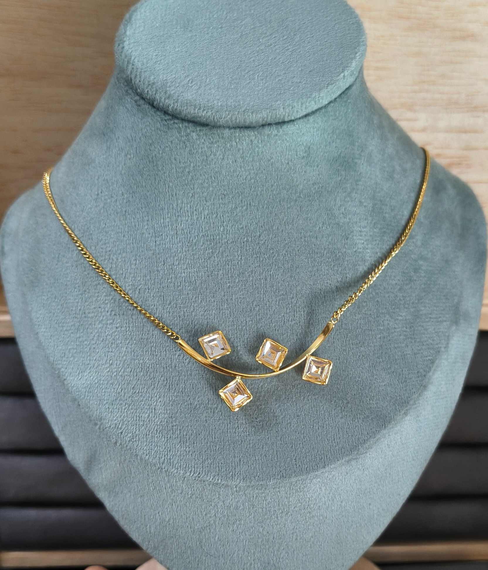 Anti Tarnish Delicate Square Diamond Necklace 18K Gold Plated