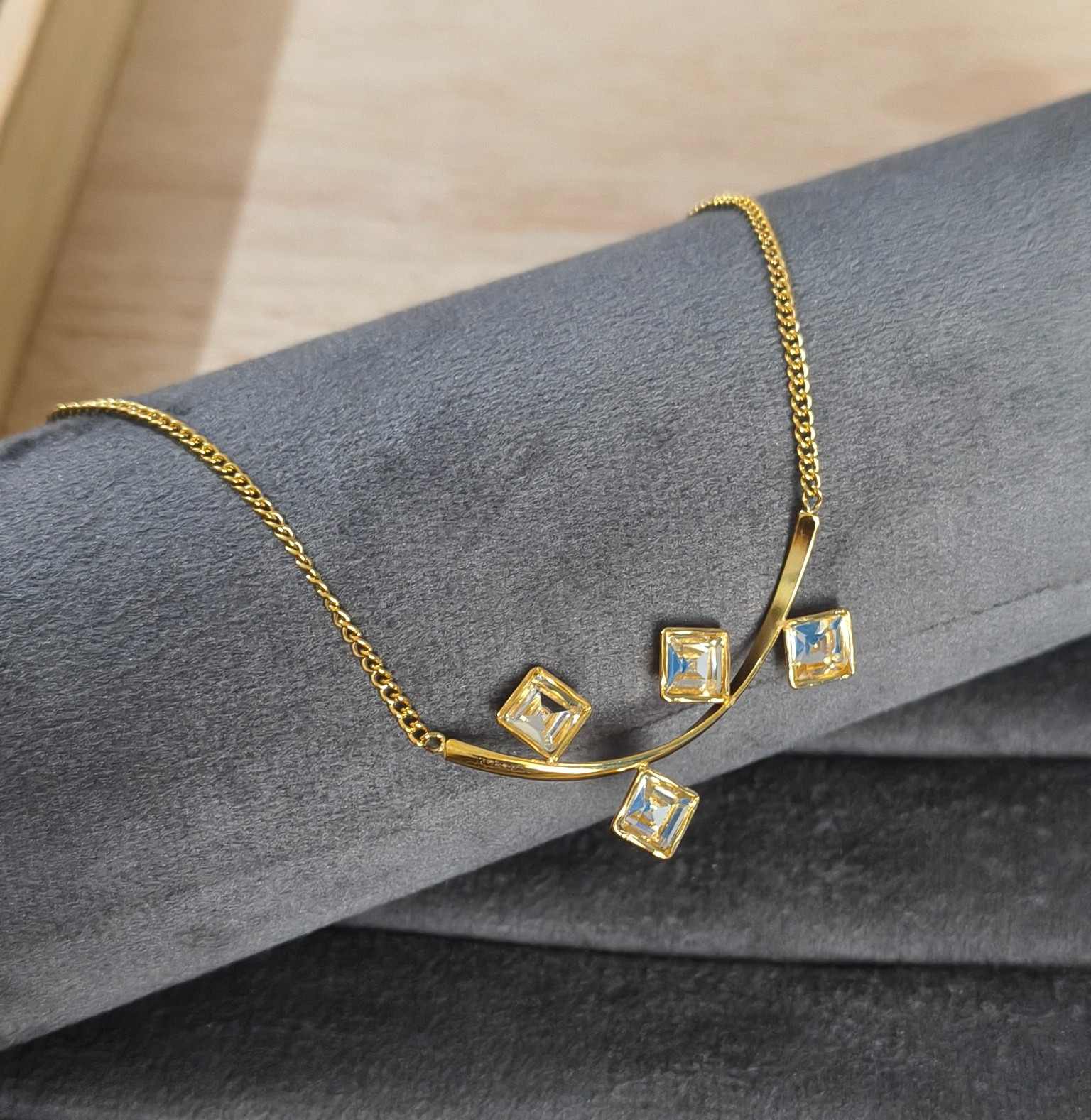 Anti Tarnish Delicate Square Diamond Necklace 18K Gold Plated
