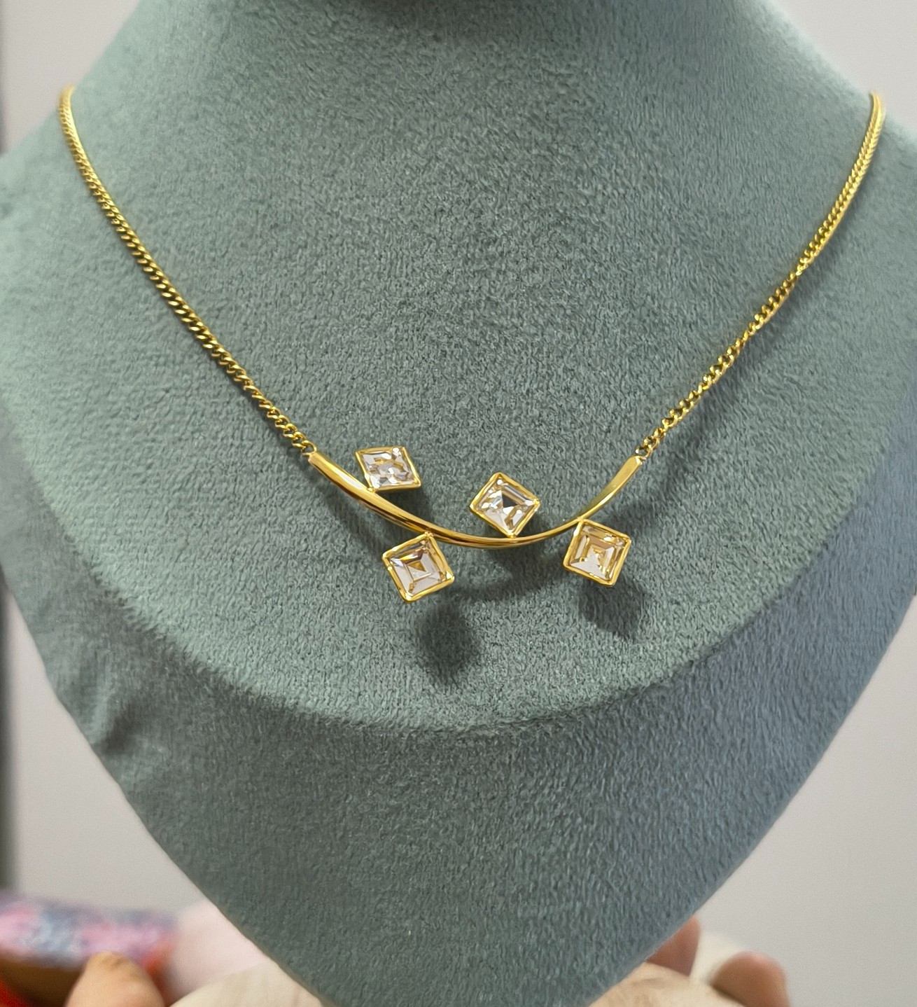 Anti Tarnish Delicate Square Diamond Necklace 18K Gold Plated