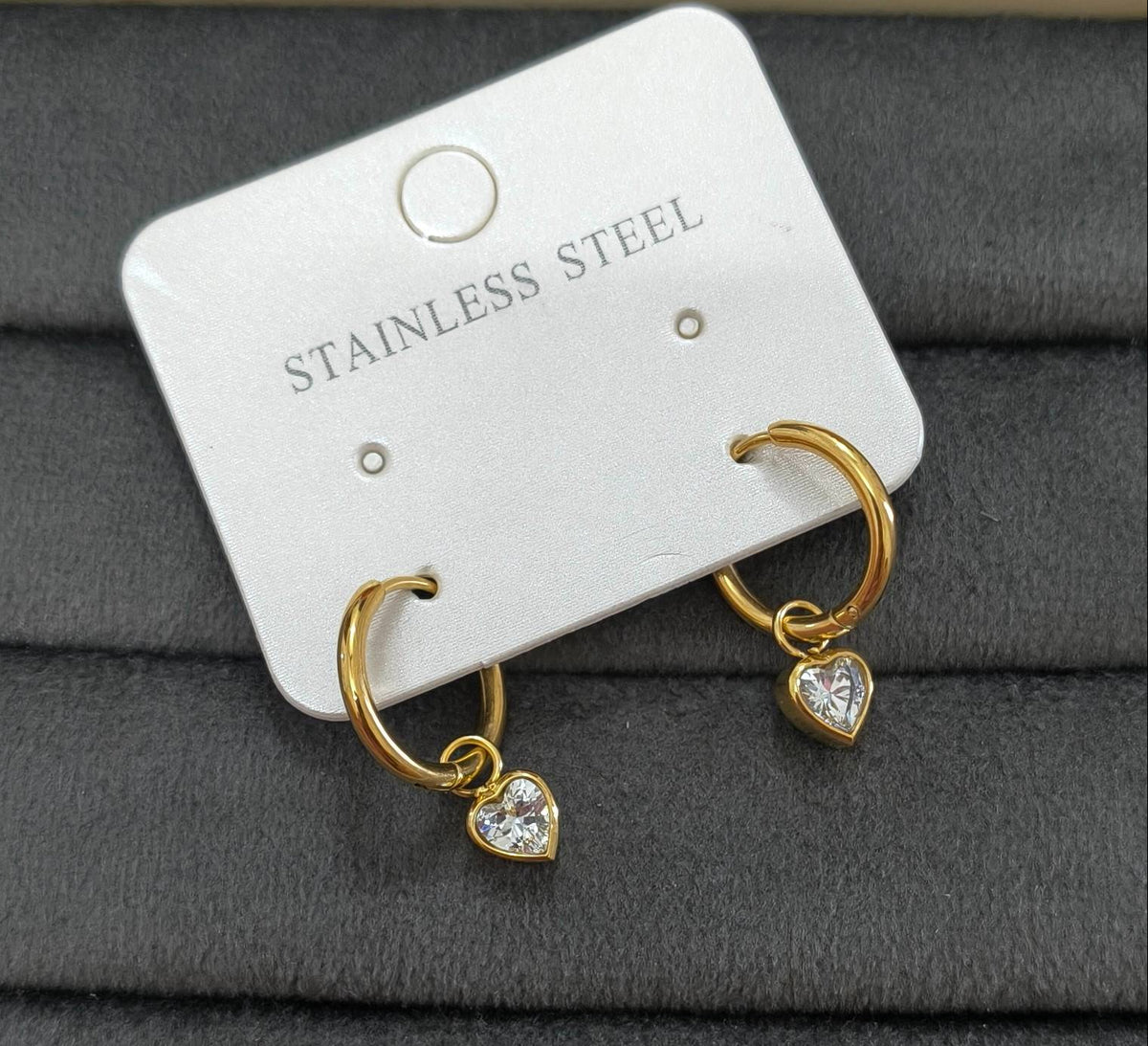 Anti Tarnish Diamond Heart Dangler Earrings 18K Gold Plated