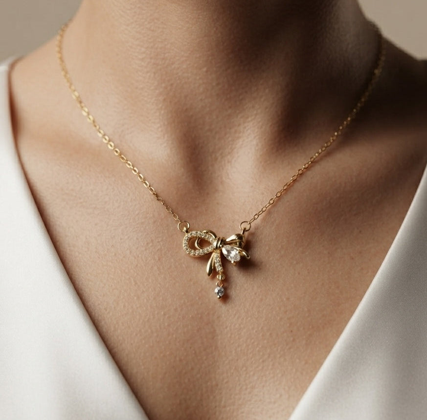 Anti Tarnish Diamonds Drops Necklace 18K Gold Plated