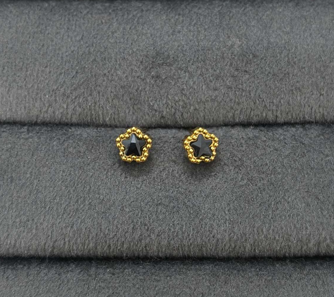 Anti Tarnish Earring Black Star Diamond Stud 18K Gold Plated