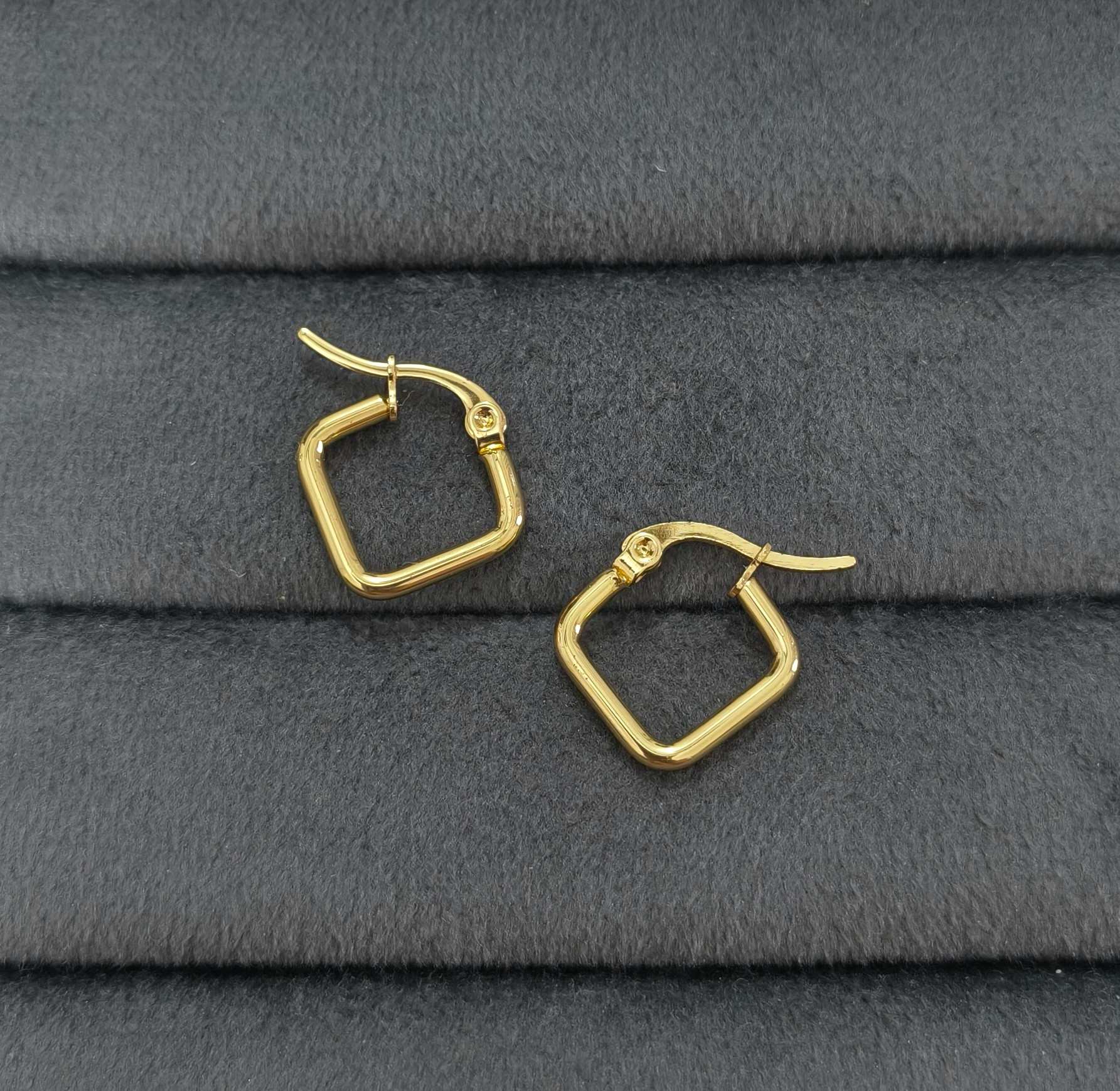 Anti Tarnish Earring Tiny Square Hoop Bali 18K Gold Plated