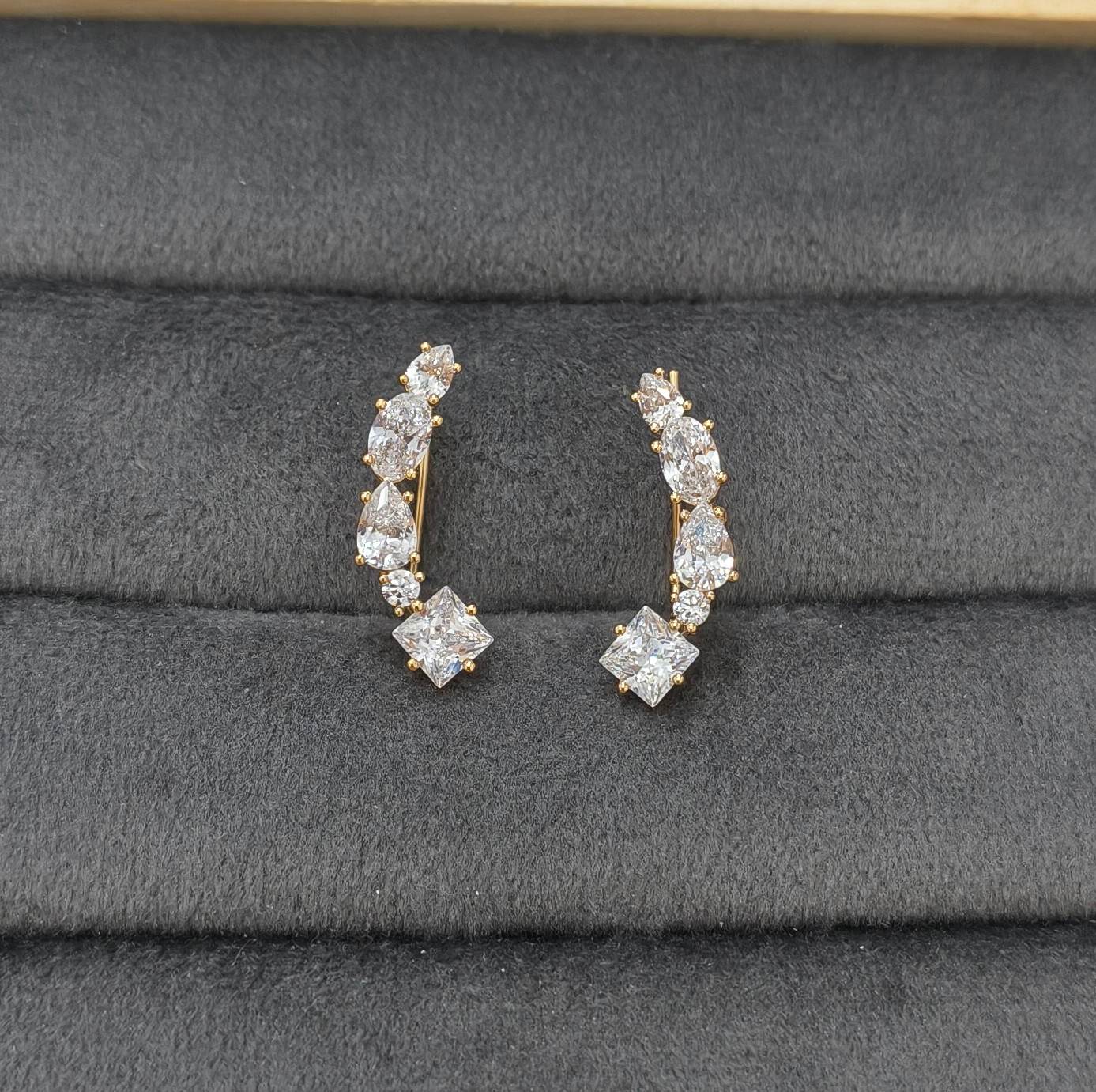 Anti Tarnish Earrings AD Stone Ear Cuff 18K Gold Plated