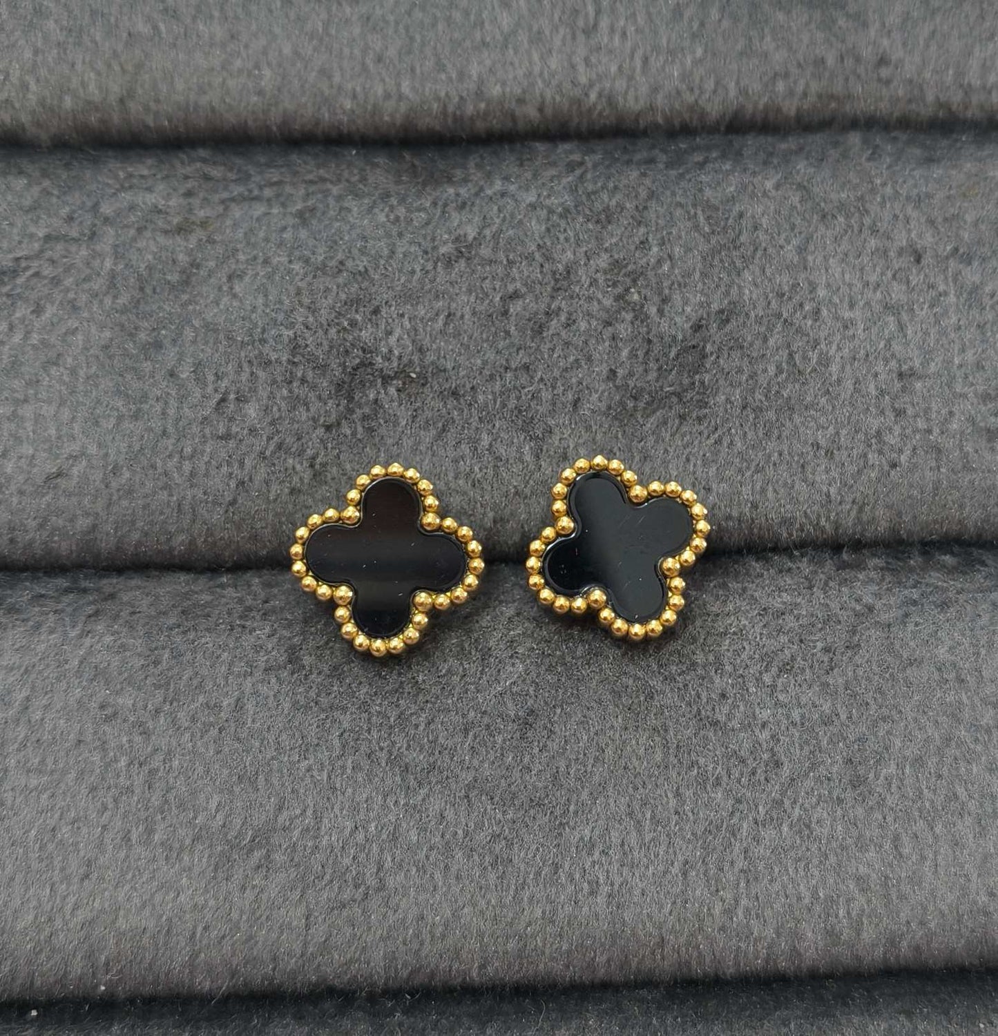 Anti Tarnish Earrings Black Clover Studs 18K Gold Plated