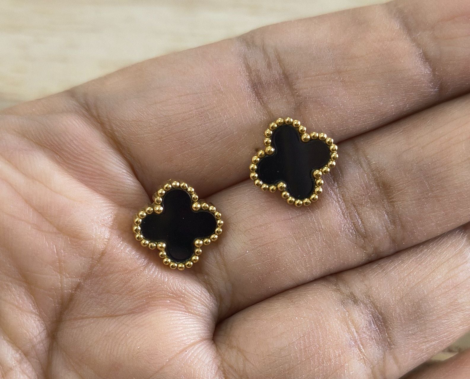 Anti Tarnish Earrings Black Clover Studs 18K Gold Plated