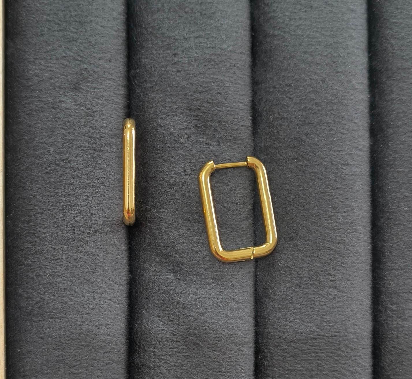 Anti Tarnish Earrings Dainty Rectangle Hoop 18K Gold Plated
