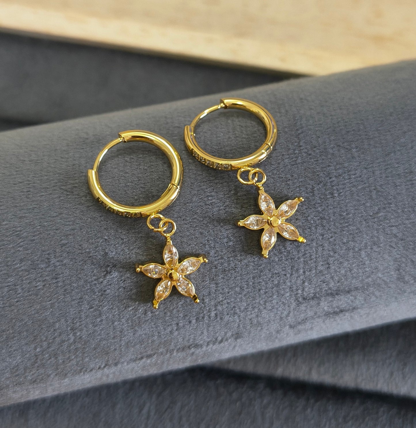 Anti Tarnish Earrings Drop Floral Dangler 18K Gold Plated