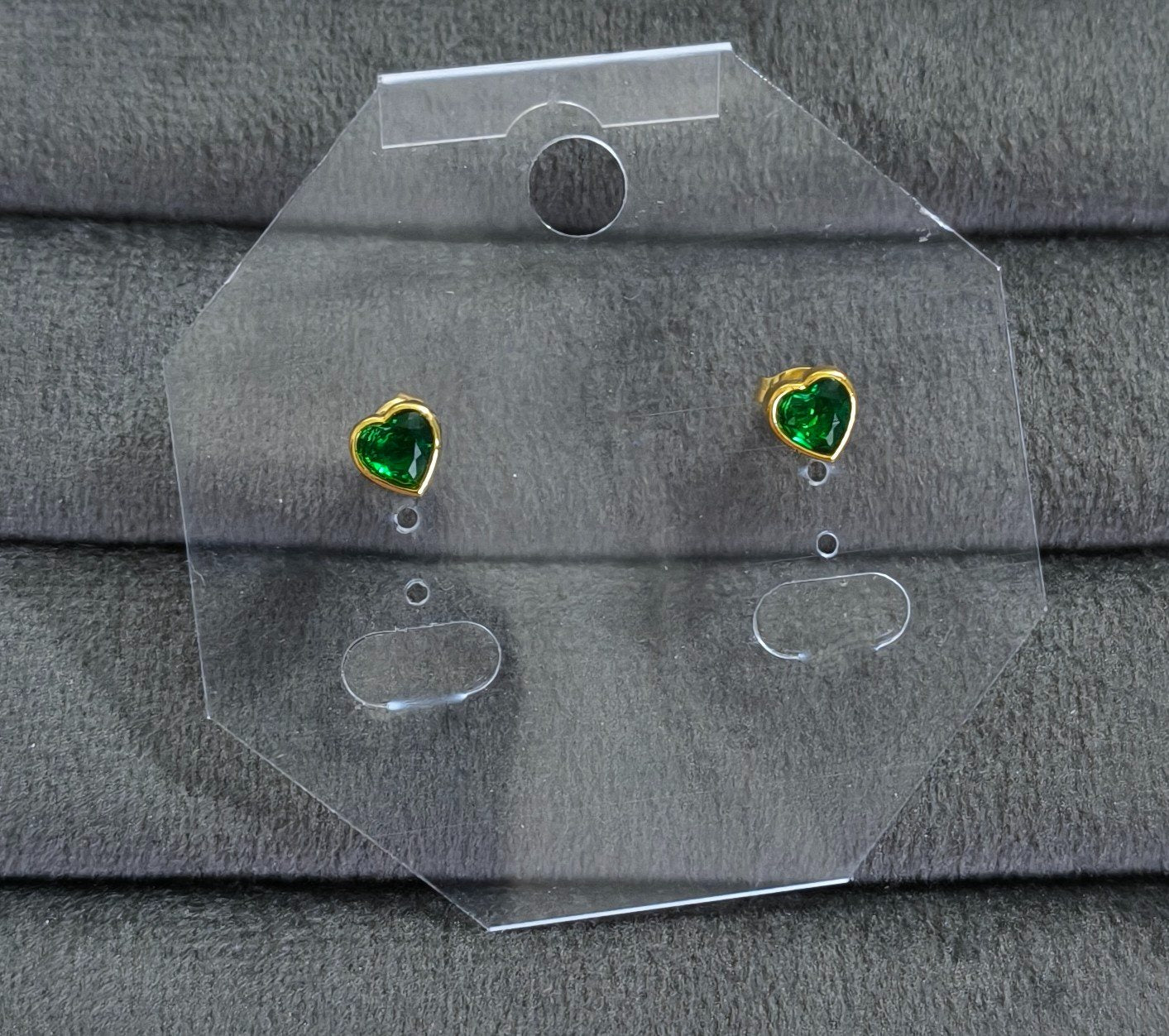 Anti Tarnish Earrings Emerald Heart Stud 18K Gold Plated